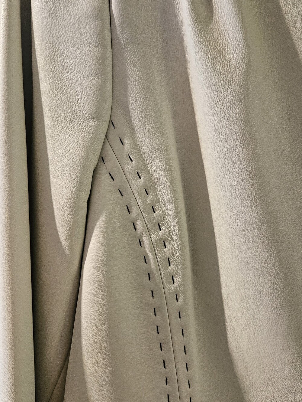 Dana Buchman Sz. 16P Cream Zip-Front Leather Blazer, Contrast STITCHING - Picture 5 of 8